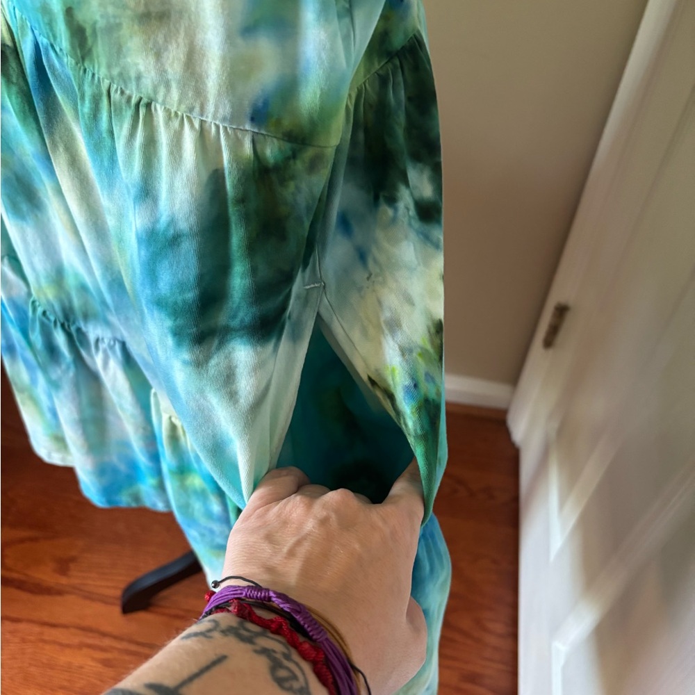 Old Navy Women’s, hand Tie-Dye Blue & Green Dress, size XL - Picture 3 of 9